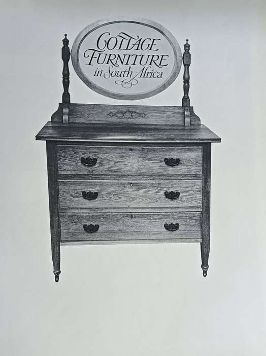 Cottage Furniture in South Africa - John Kench - Hardcover - 172 pages