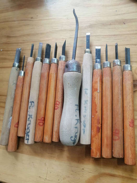 Carving chisels