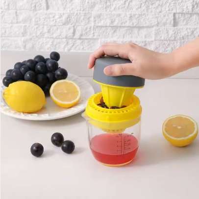 Lemon Orange Fruits Squeezer With Different Colors Support Customization Manual Hand Press Cup Lemon
