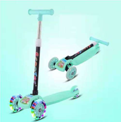 Foldable Folding Kids Kick Pedal Scooter for Kids 3 Wheel With Rubber Wheels Light