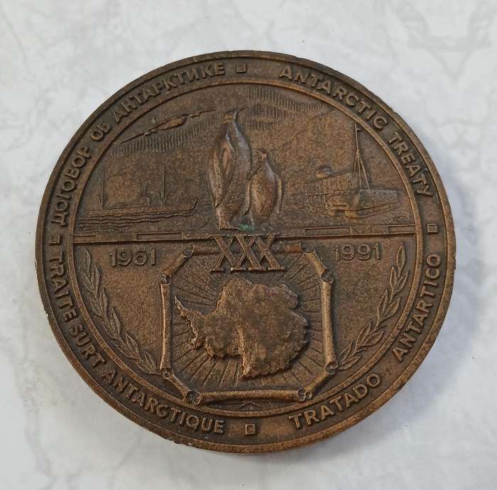 Russian Antarctic Treaty Medallion