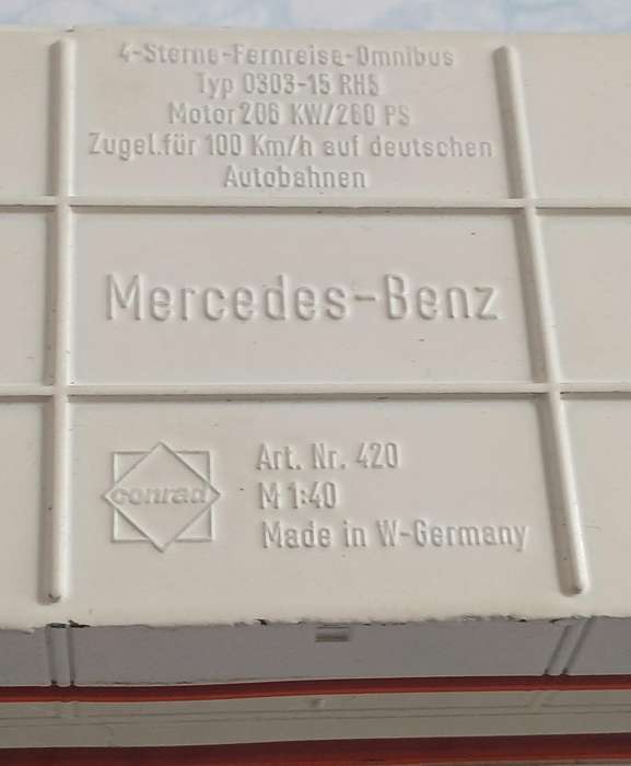 Mercedes-Benz Bus Die Cast Model