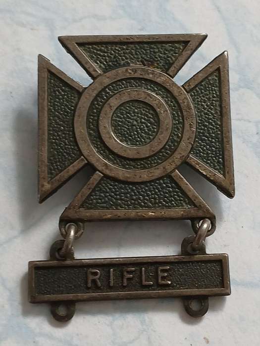 US Army Sharpshooter Badge