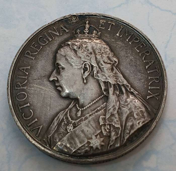 Boer War Queen's South Africa Medal - disc