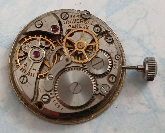 Universal Gents Wrist Watch Movement