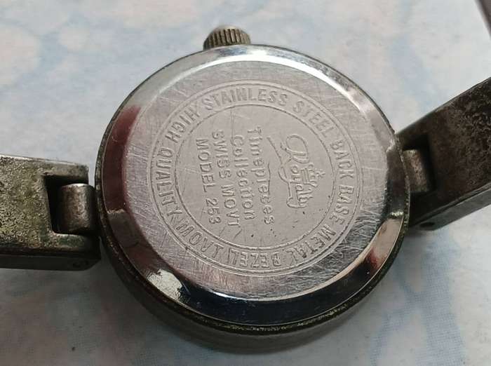 Royalty Ladies Wrist Watch