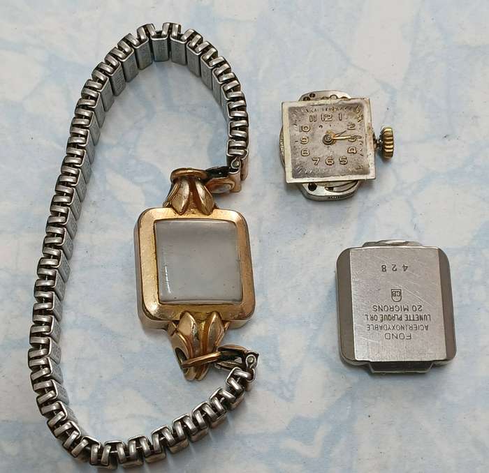 Ladies Wrist Watch