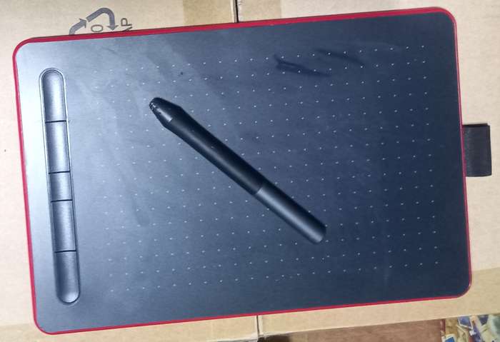 RTSY WP9620 Graphic Tablet (8.4 x 5.6 inch) Battery Free ,8192 Levels of Pressure Sensitivity