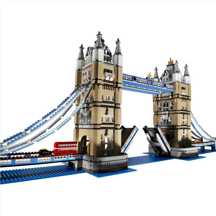 LEGO 10214 Tower Bridge (Discontinued by Manufacturer 2010) Collectors Grail