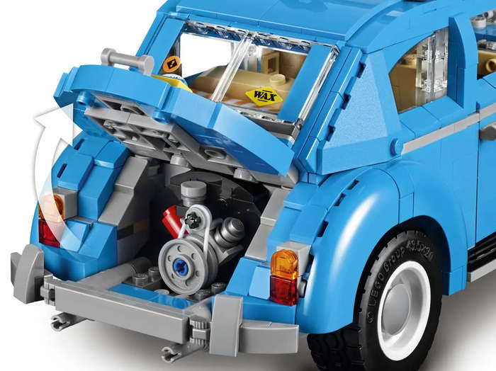 LEGO 10252 Creator Expert Volkswagen Beetle (Discontinued by Manufacturer 2016) Collectors Grail