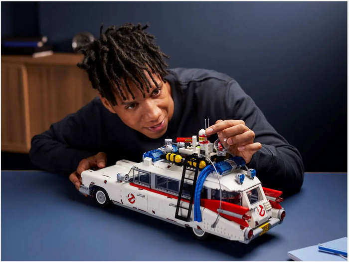 LEGO 10274 Ghostbusters ECTO-1 (Discontinued by Manufacturer 2020) Collector's Grail