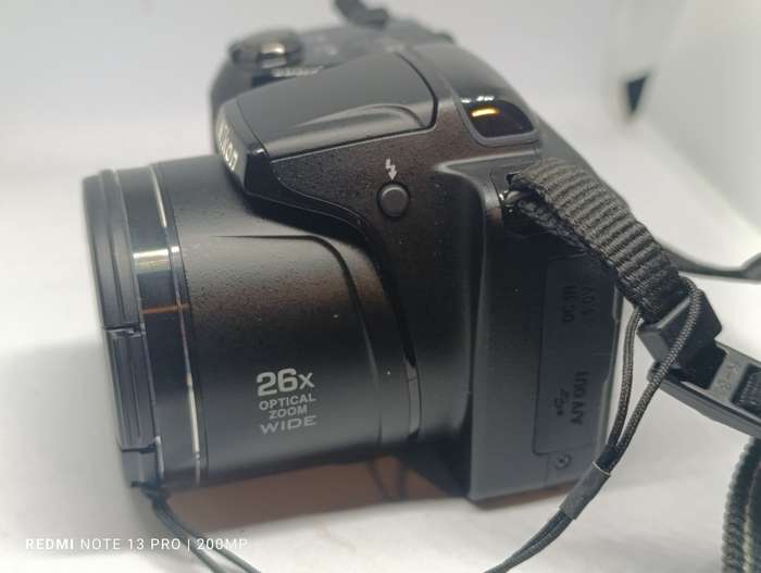Nikon Coolpix L330 - 20.2MP - 26x Zoom - Digital Bridge Camera