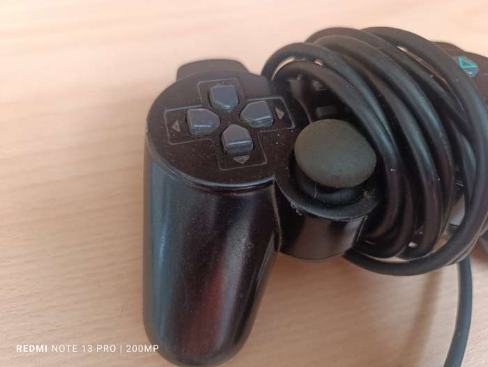 Playstation 2 Controller - FOR PARTS OR REPAIR