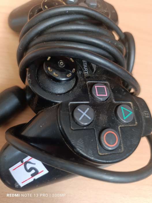 Playstation 2 Controller - FOR PARTS OR REPAIR