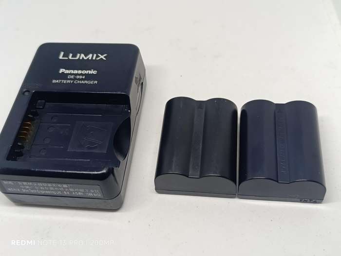 Panasonic Lumix DMC FZ7 - 6MP - 12x Zoom - Digital Camera