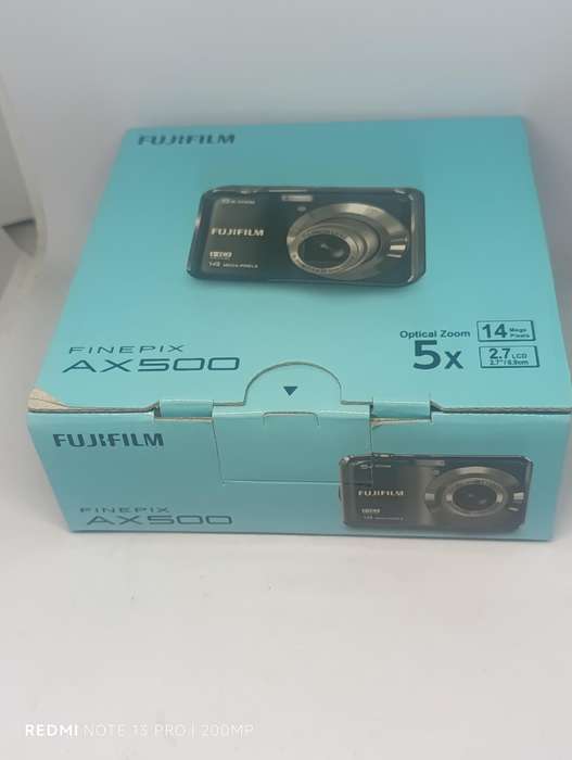 Fujifilm FinePix AX500 - 14MP - 5x Zoom - Digital Camera