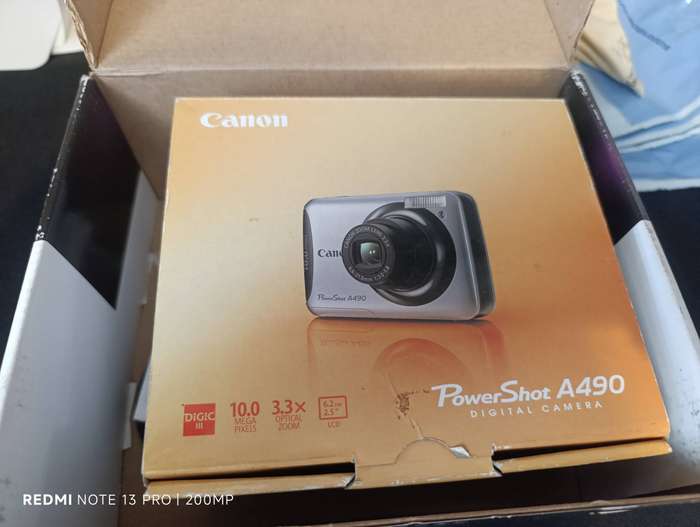 Canon Powershot A490 - 10.3MP - 3.3x Zoom - Digital Camera