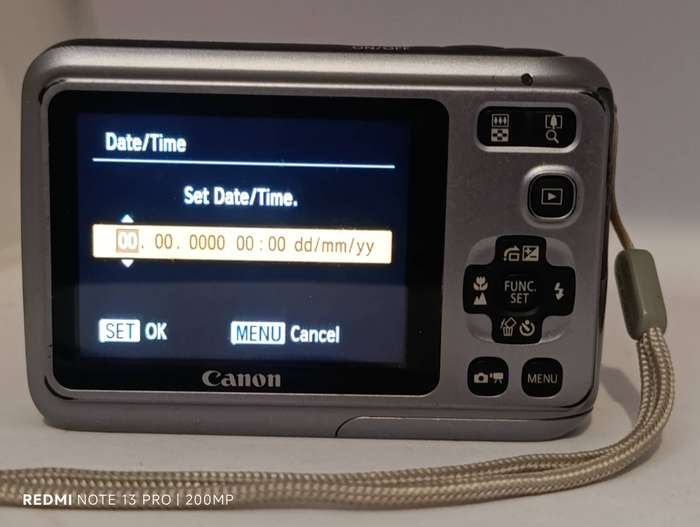 Canon Powershot A490 - 10.3MP - 3.3x Zoom - Digital Camera