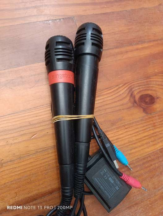 Playstation Singstar Microphones x 2 + USB adapter