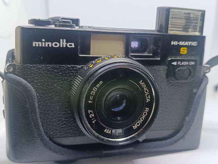 Minolta Hi-Matic S 38mm f/2.7 - 35mm Film Camera