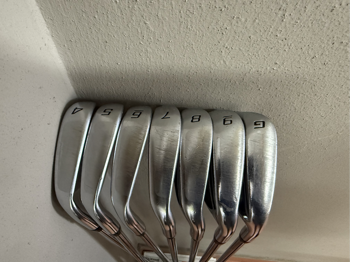 Cobra King F7 One Length Irons Golf