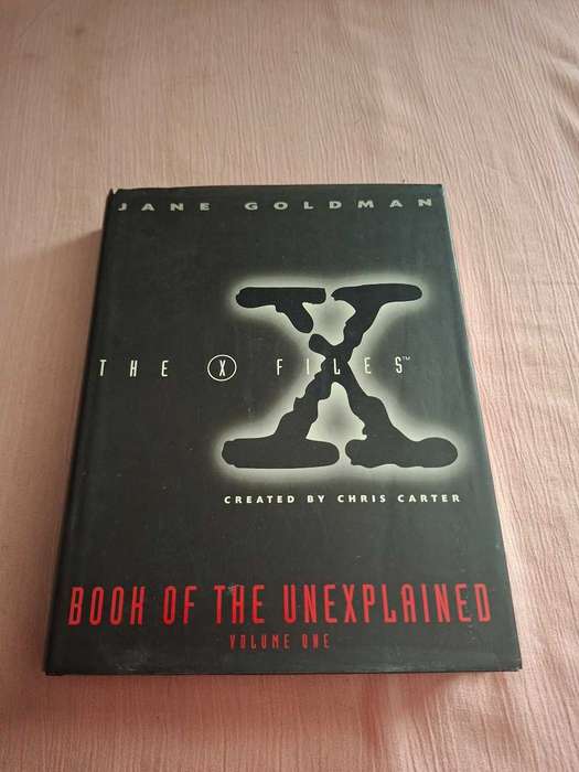 The X Files  Book of the unexplained Volume 1 Jane Goldman