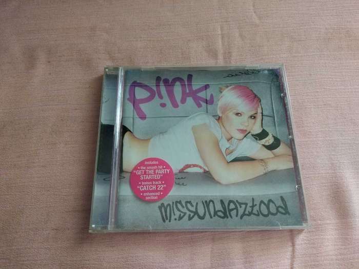 PINK Missundaztood