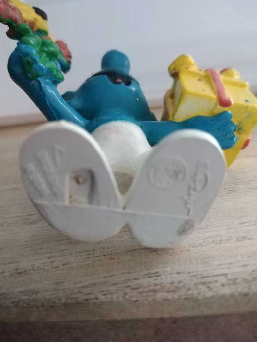 Smurf Gift Peyo