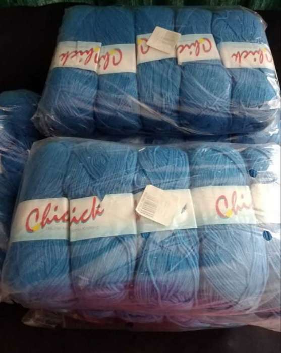 Chick Double knit wool blue