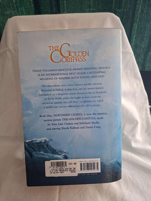 Philip Pullman His Dark Materials The Golden Compass