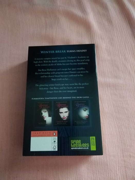 Vampire Academy Collection box set of 3 Richelle Mead