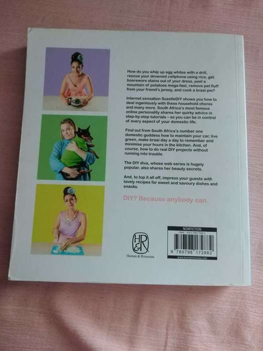 Suzelle DIY the book