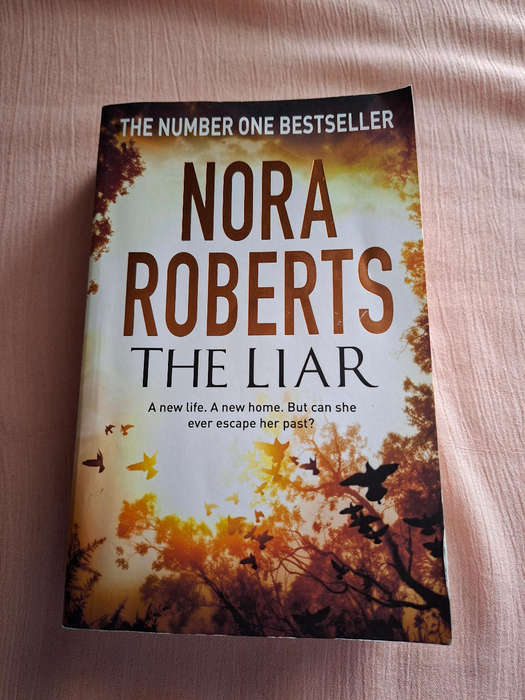 Nora Roberts  The Liar