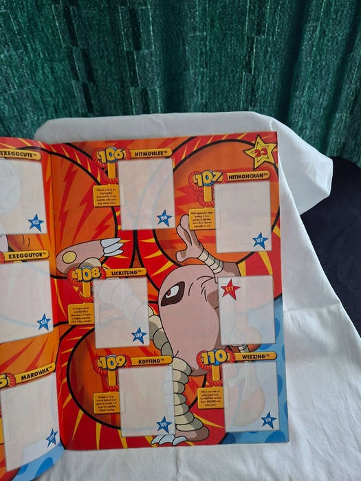 Pokémon Gotta catch 'em all Sticker Album