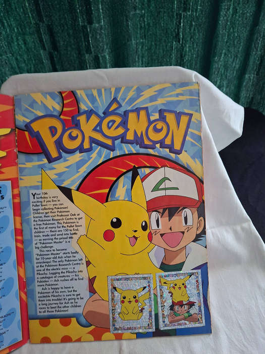 Pokémon Gotta catch 'em all Sticker Album