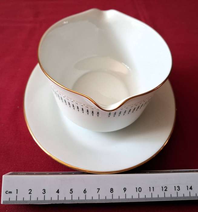 Noritake (Japan) - Blakley (2061) - 1 off Gravy Boat