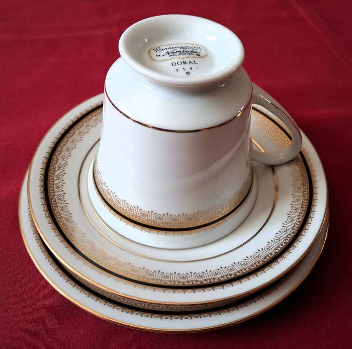 Noritake (Philippines) - Doral (2591) - Tea Trio X 2 off