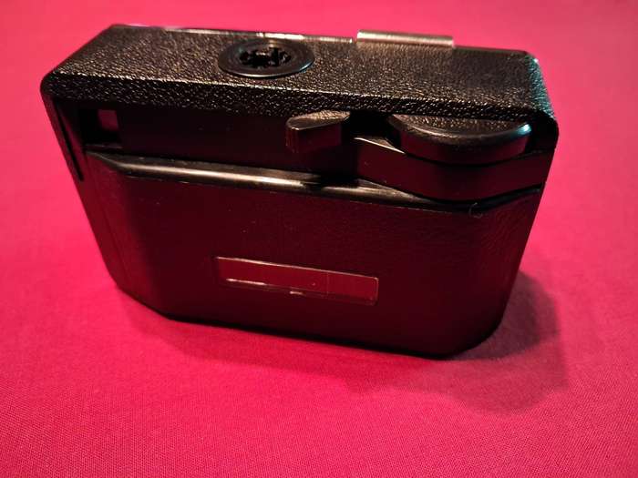 Vintage Kodak 155 X Instamatic Camera with a leatherette case - Made in England