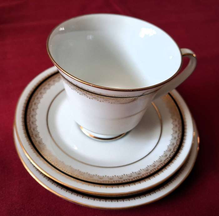 Noritake (Philippines) - Doral (2591) - Tea Trio X 2 off