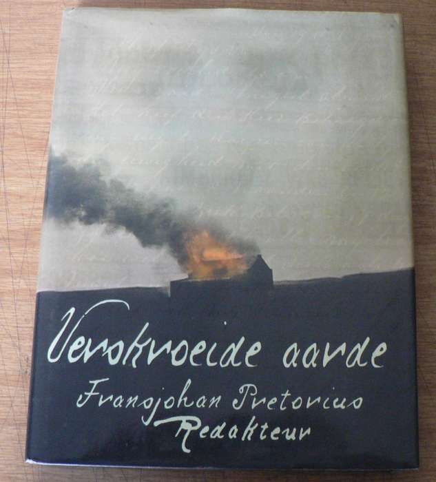 Verskroeide aarde deur Fransjohan Pretorius