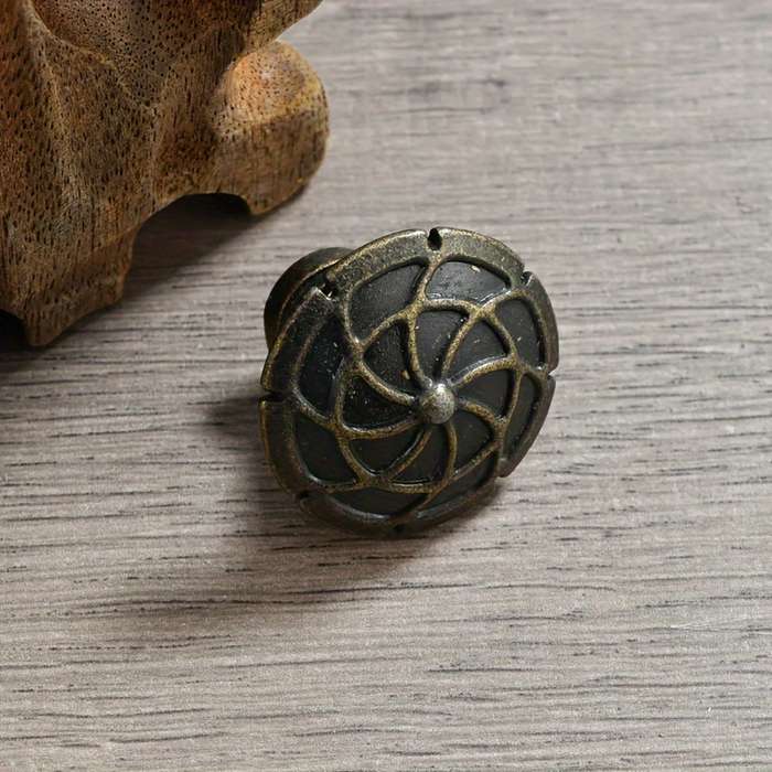 Round Cabinet Pull