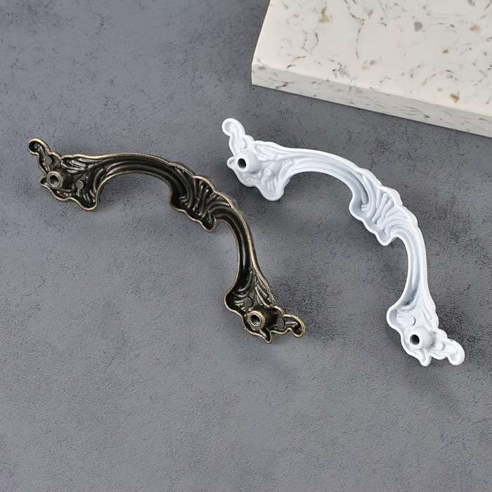 Drawer handle