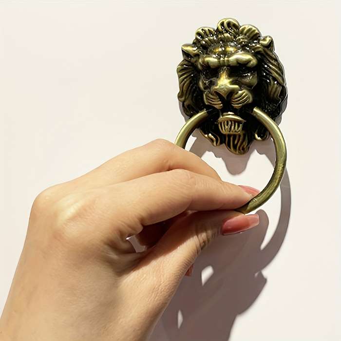 Chinese Style Handle
