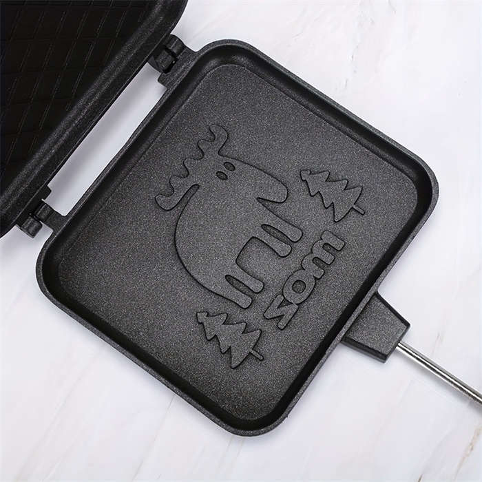 Durable Aluminum Kitchen Gadgets Non-Stick Double-Sided Mini Waffle Maker