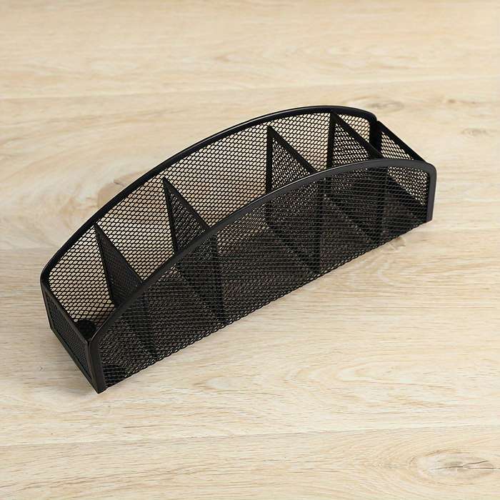 1 Piece Black Metal Pen Holder