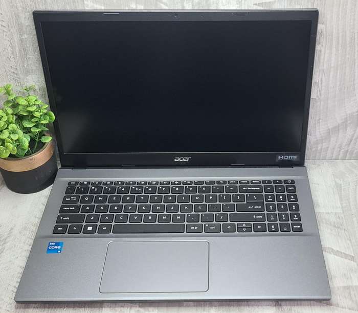 Acer Core i5 12th Gen 8GB DDR4 Ram 512GB Nvme 15.6'' 1080P Display