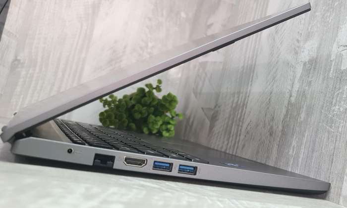 Acer Core i5 12th Gen 8GB DDR4 Ram 512GB Nvme 15.6'' 1080P Display
