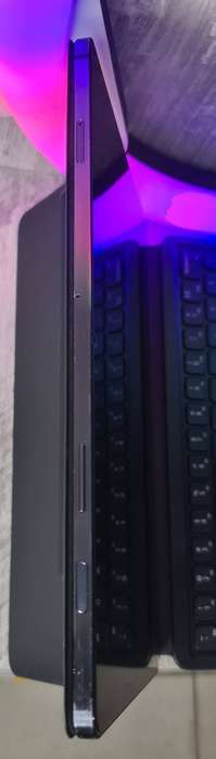 Samsung Tab S7 with S-Pen and Original Samsung Megnatic Keyboard