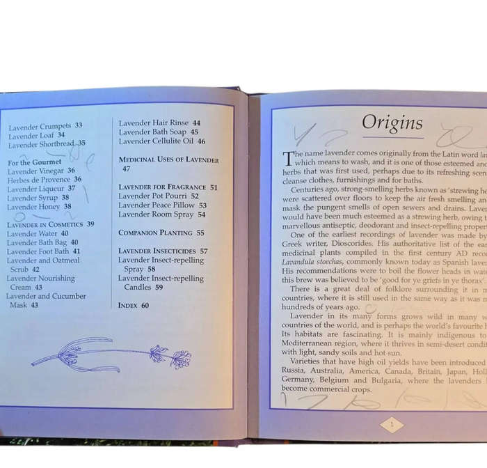 Little Book of Lavender - Margaret Roberts