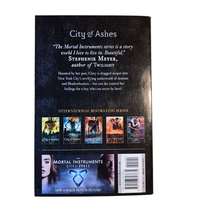 City of Ashes by Cassandra Clare